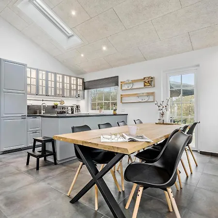 Lovely In With Kitchen * Hemmet