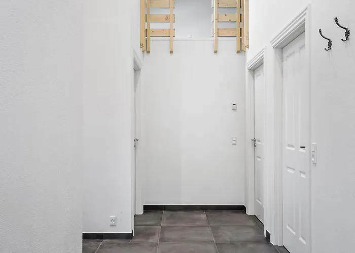 3 Bedroom Beautiful In Dom wakacyjny Hemmet